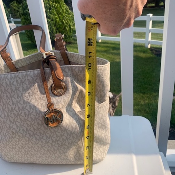 Michael KORS TOTE PURSE BAG with MK logo Gold Tan Brown Gray - Picture 5 of 9